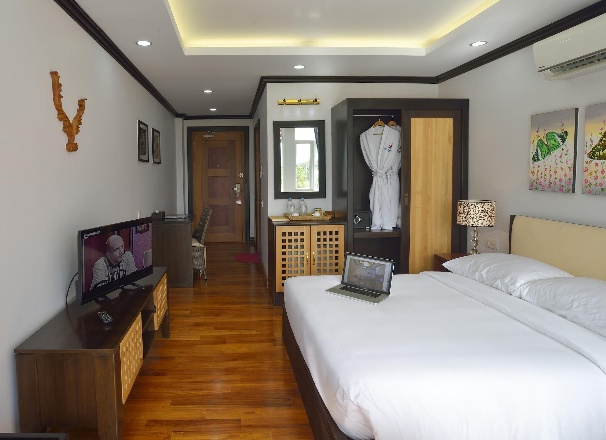 The Regency Hotel Bagan Exterior photo